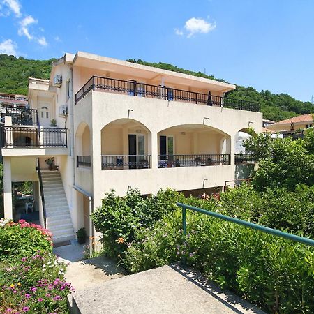 Apartments Raicevic Будва Екстер'єр фото